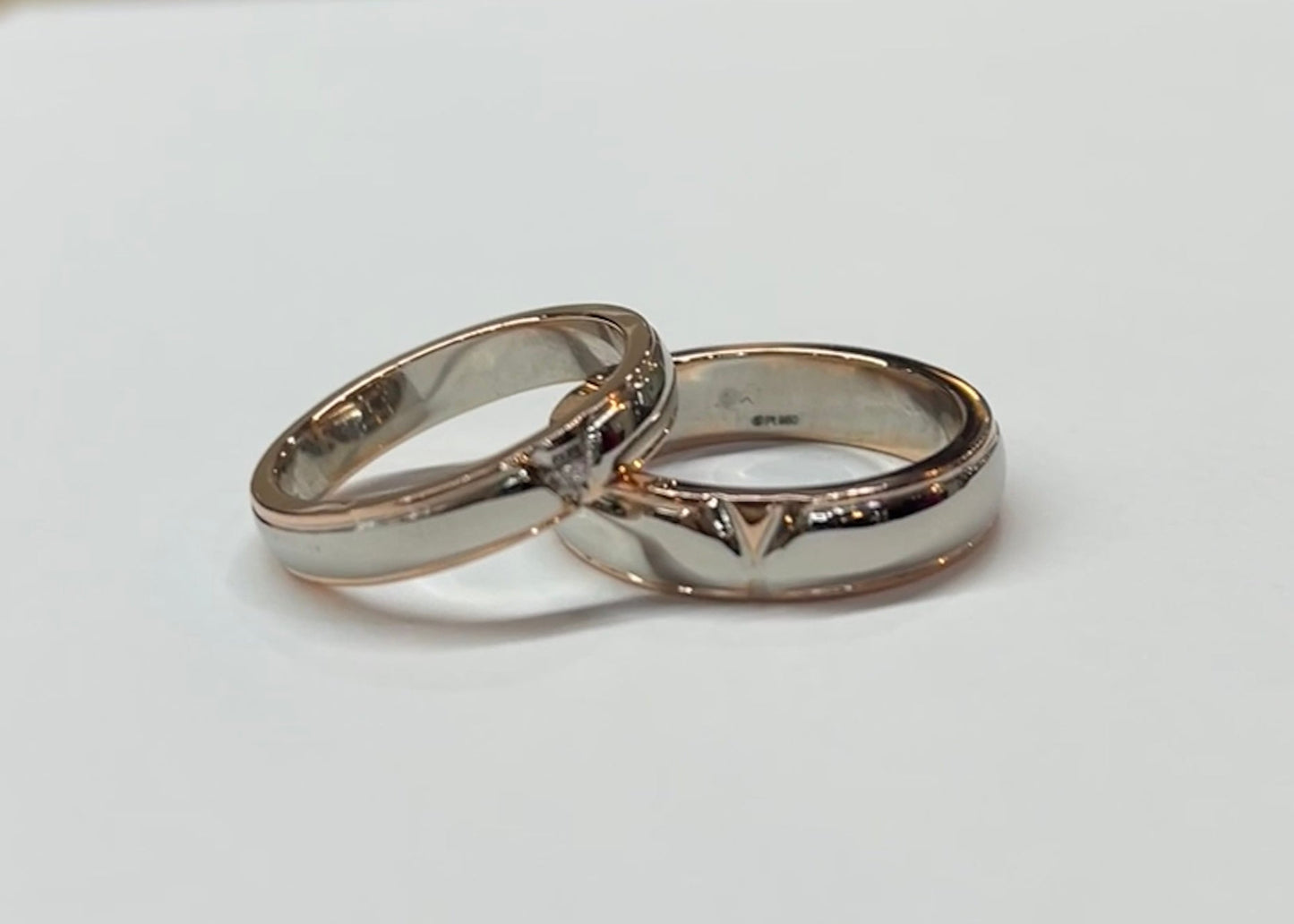 Platinum His & Hers Wedding Band Set – A Timeless Symbol of Love
